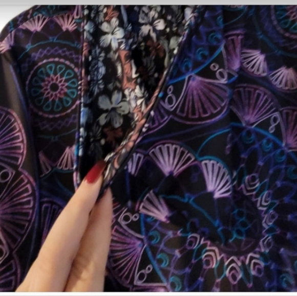 LILY BY FIRMIANA BRAND MANDALA PATTERN ZIPUP HOODIE size 1X - Picture 13 of 13